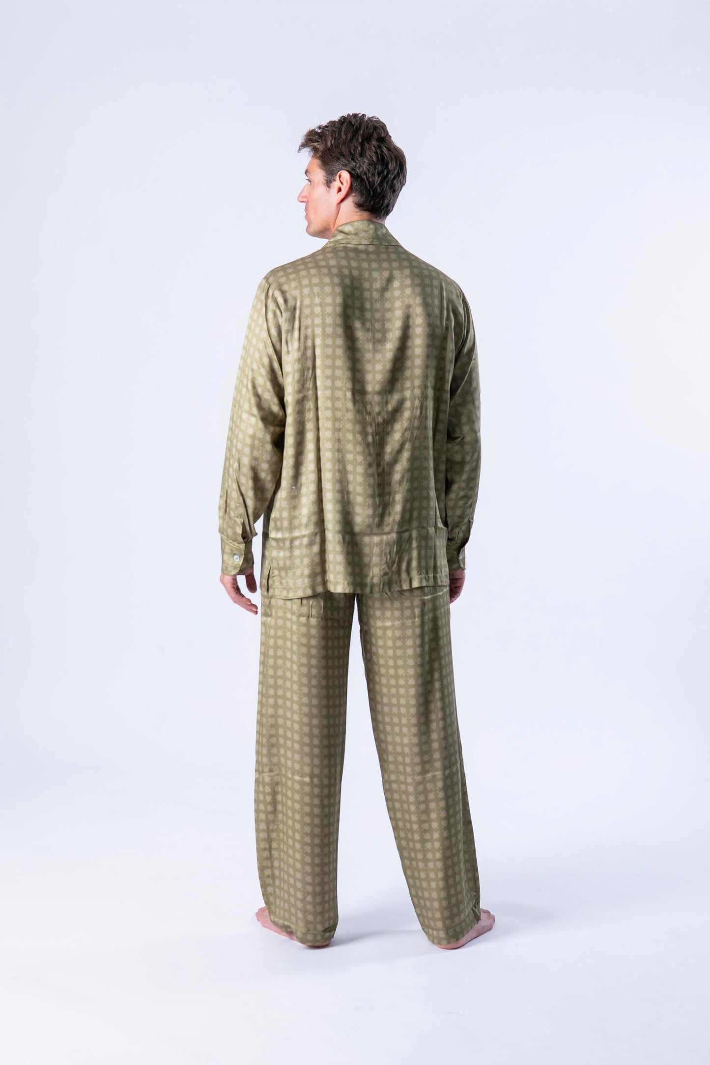 Pajama Sage Echo Man